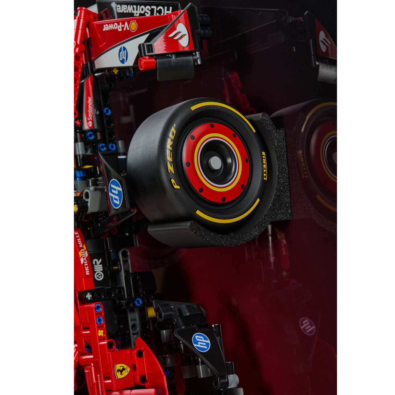 Acrylic Top-Speed Wall Mount Display for LEGO® Technic™ Ferrari F1 42207 V2