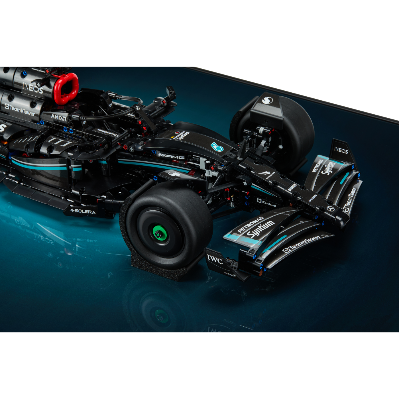 Acrylic Top-Speed Wall Mount Display for LEGO® Technic™ Mercedes-AMG F1 W14 E Performance 42171 V2