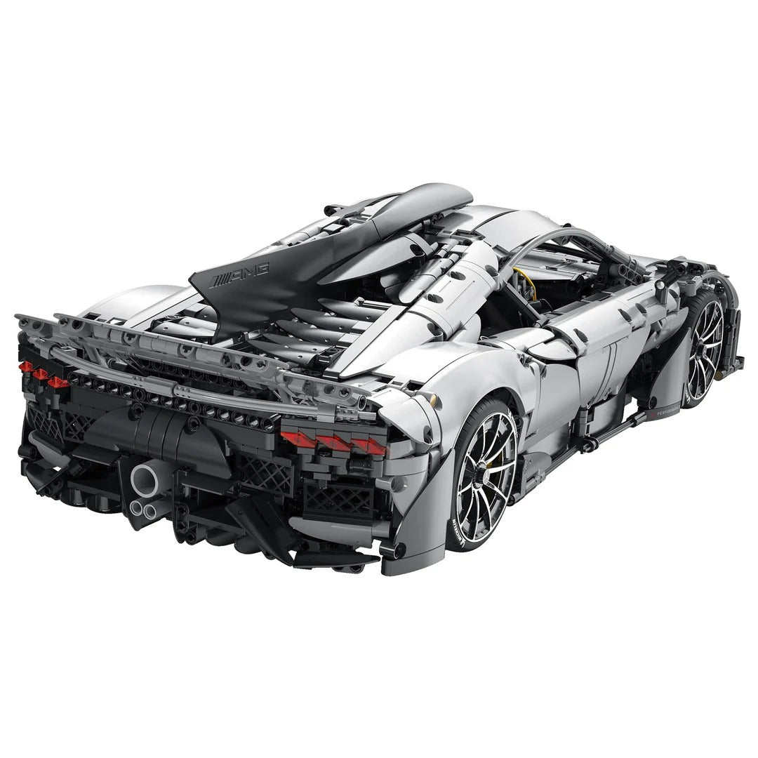 CaDA Master 1:8 Mercedes-AMG ONE C61503W