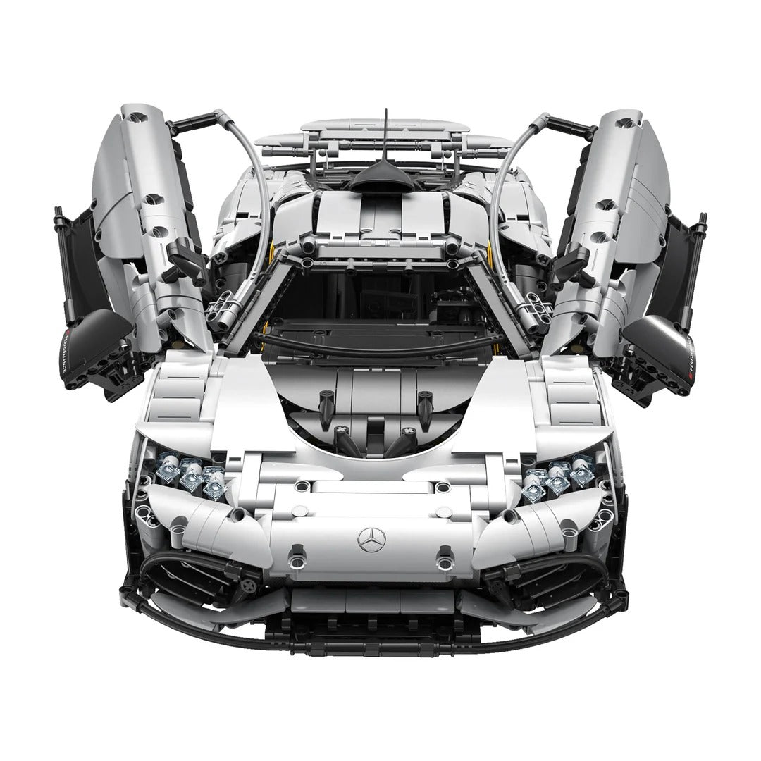CaDA Master 1:8 Mercedes-AMG ONE C61503W