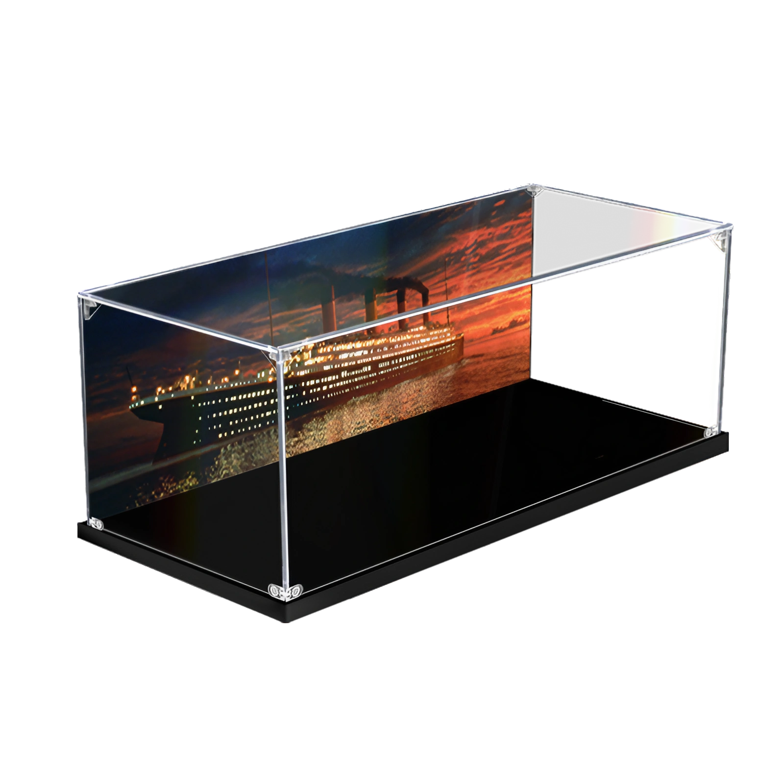 Illuminated glass cases, base with wheels, displays crystal, to shop