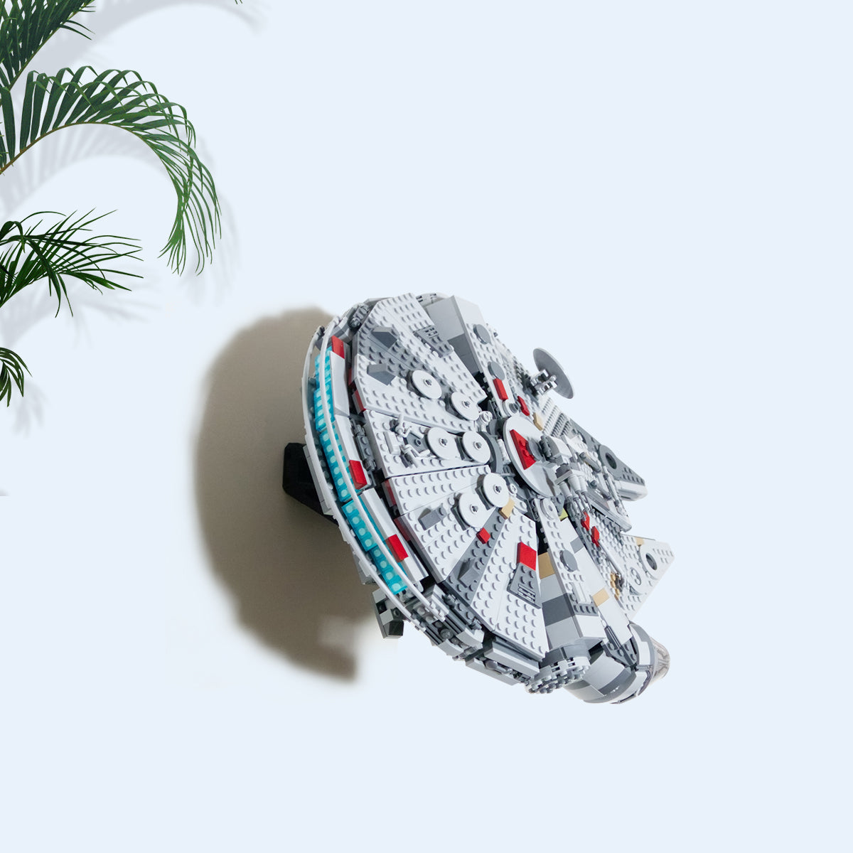 3D Printed Wall Mount for LEGO STAR WARS MILLENNIUM FALCON 75257