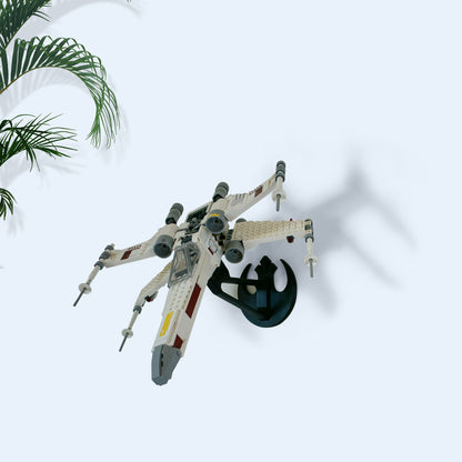 3D Printed Wall Mount for LEGO STAR WARS LUKE SKYWALKER’S X-WING FIGHTER™ 75301
