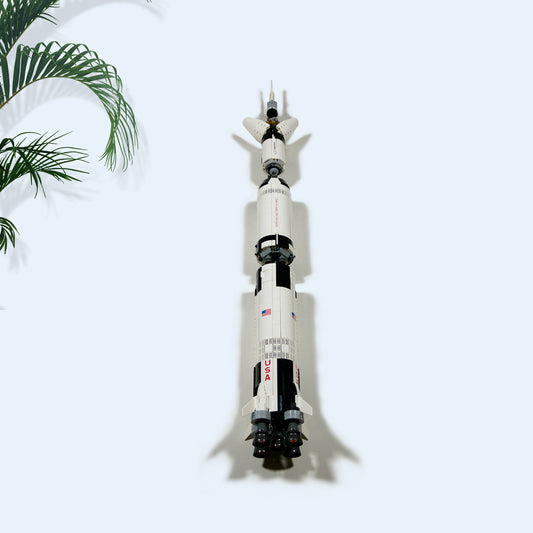 3D Printed Wall Mount LEGO SATURN V ROCKET 92176