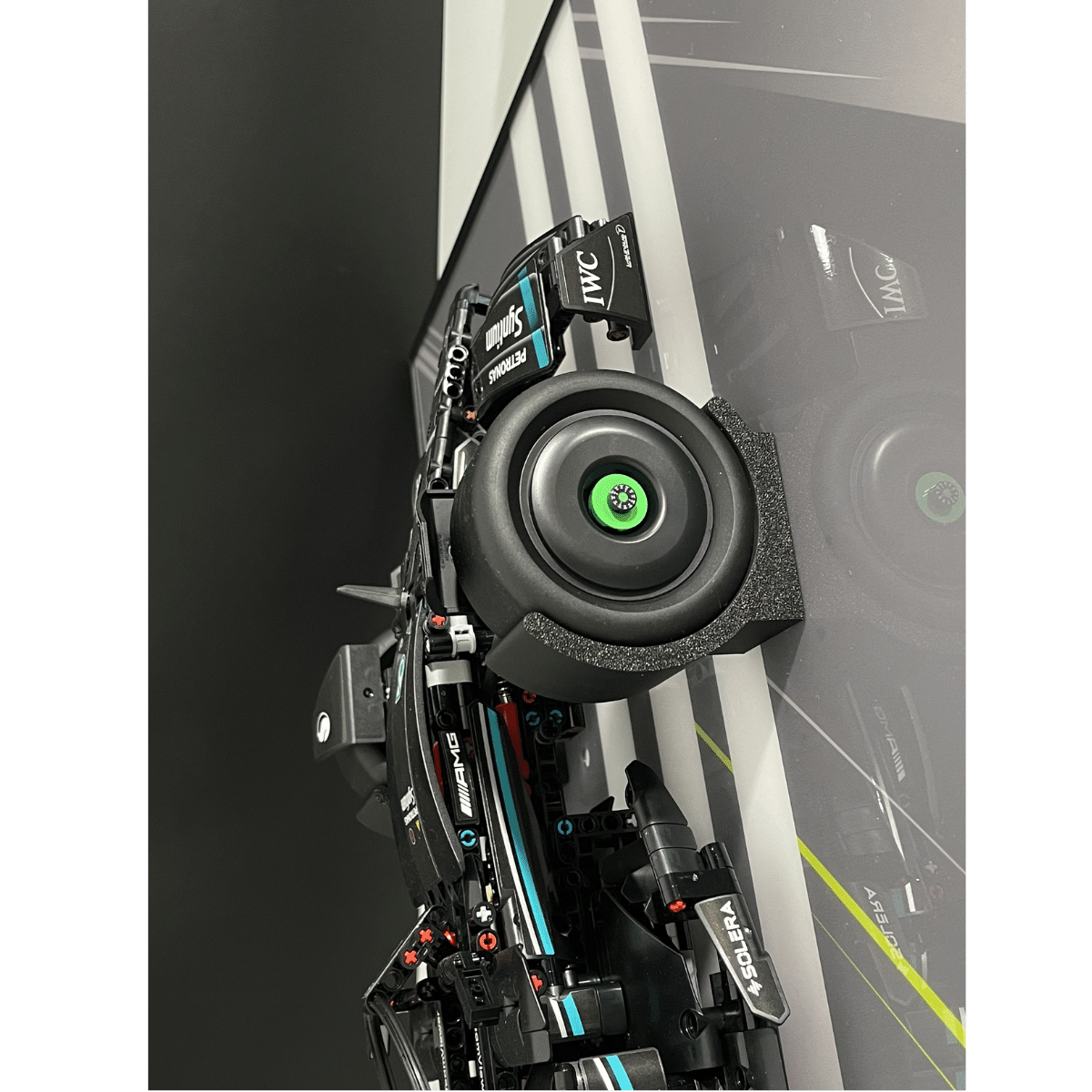 Acrylic Top-Speed Wall Mount Display for LEGO® Technic™ Red Bull Racing RB20 F1 42206