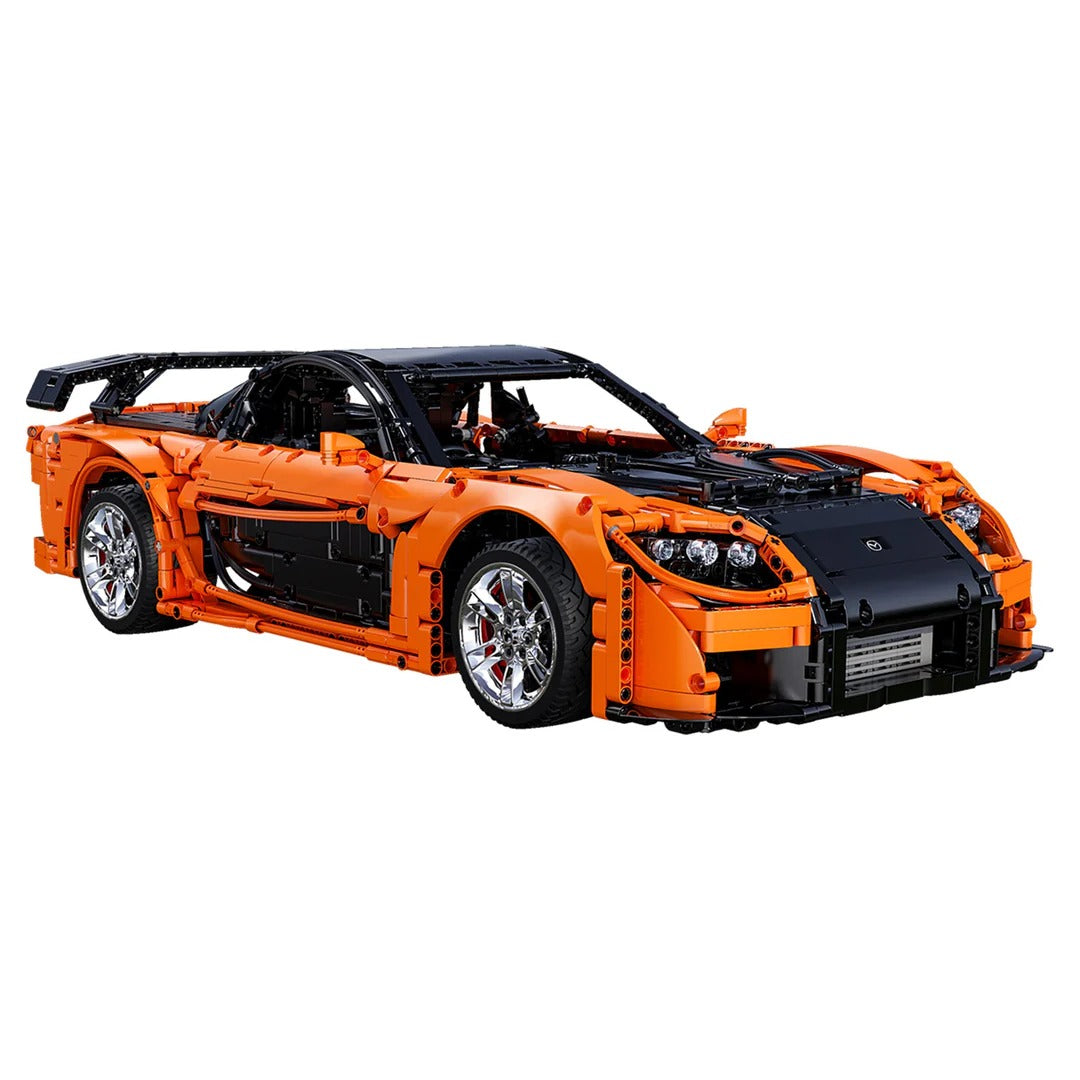 CaDA Master 1:8 MAZDA RX-7 C61502W