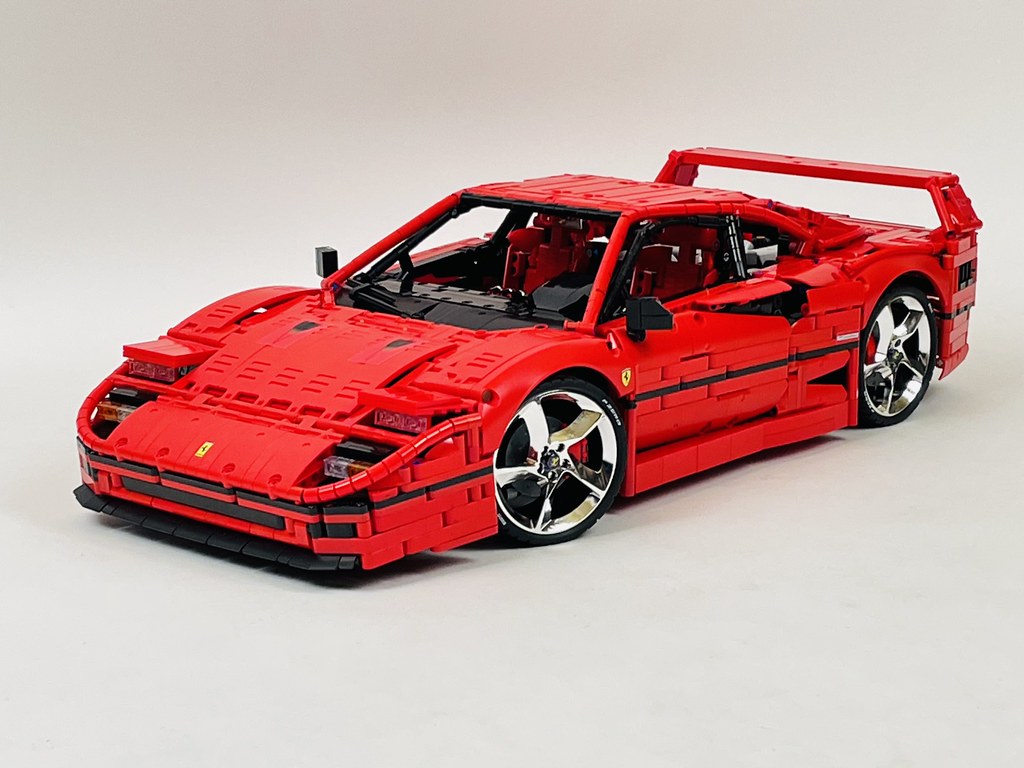 Ferrari 42143 Ferrari F40 1:8 - MOC 140629 - Loxlego