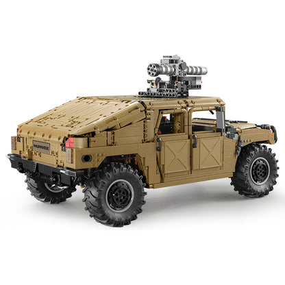 CADA 1:8 HUMVEE Off-Road Vehicle | C61036W